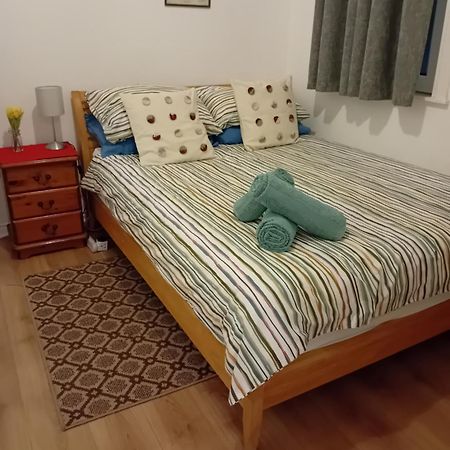 Aaron'S Holiday Home Белфаст Экстерьер фото
